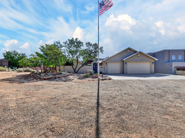 2624 Saltillo Road NE, Rio Rancho, NM 87144