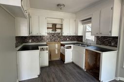 202 River Song Road photo 4
