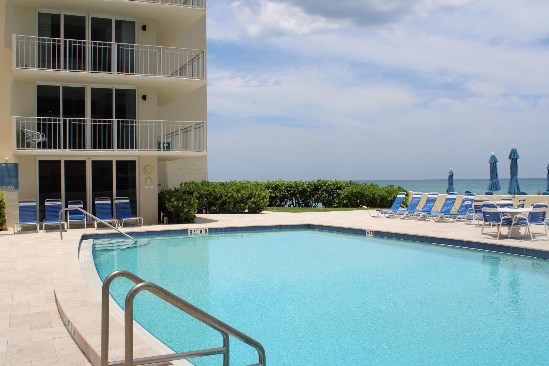 630 Ocean Drive, Unit 215, Juno Beach, FL 33408 Photo