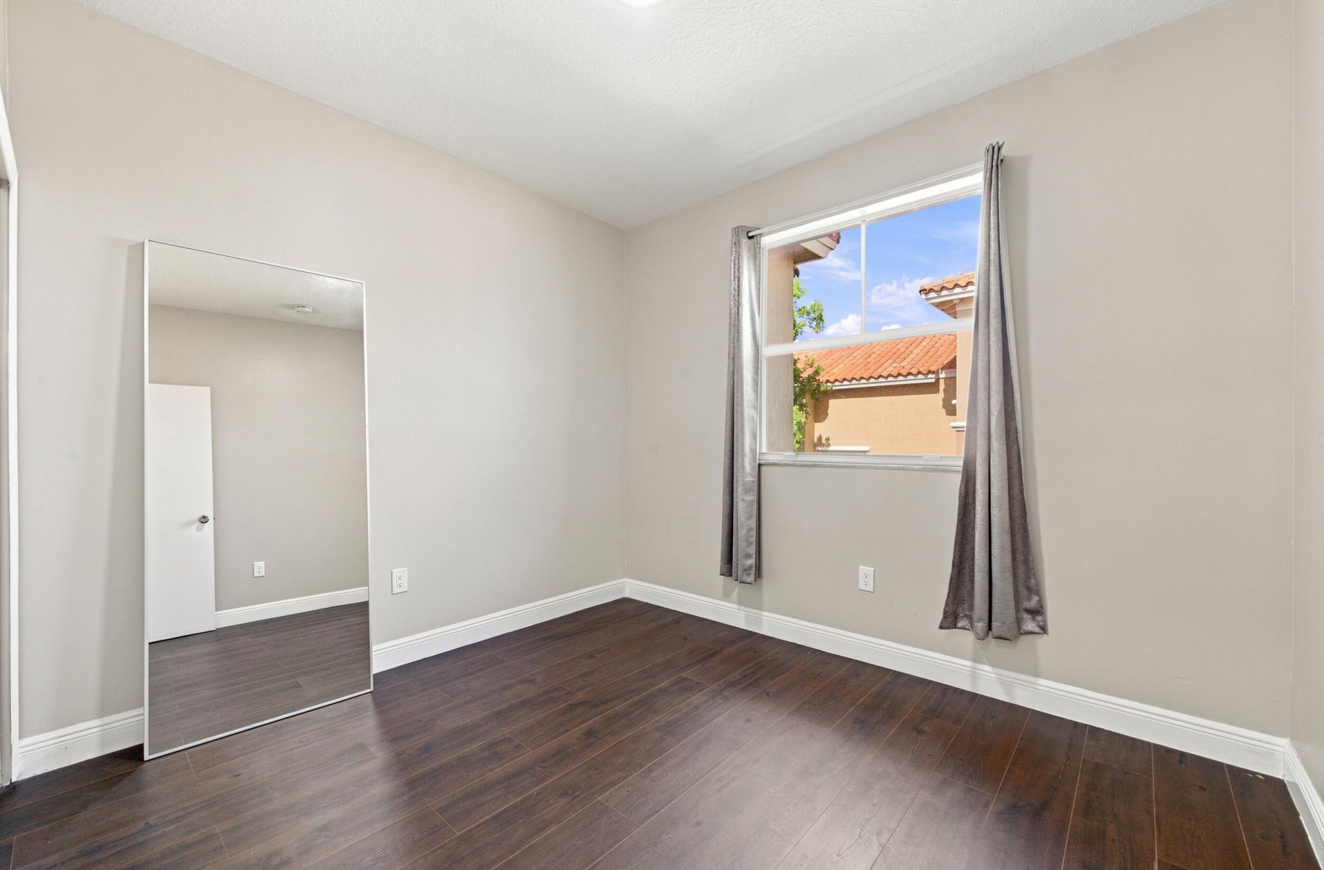 732 SW 106th Avenue, Unit 2011, Pembroke Pines, FL 33025 Photo