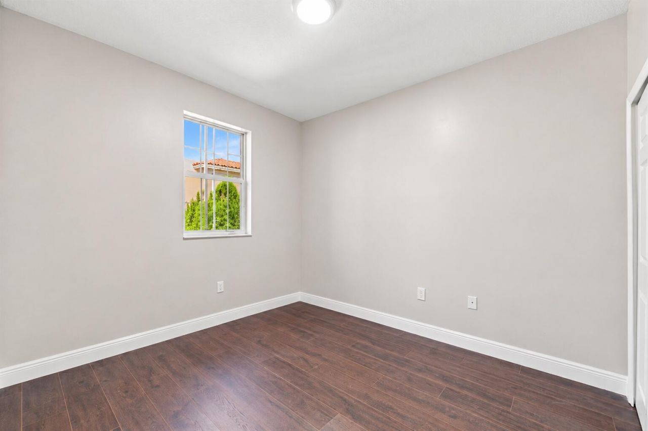 732 SW 106th Avenue, Unit 2011, Pembroke Pines, FL 33025 Photo