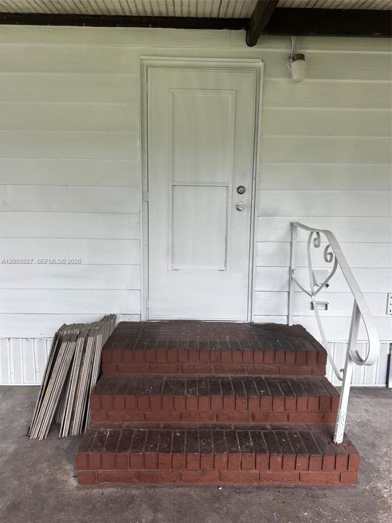 614 Bowden Rd , Clewiston, FL 33440 Photo