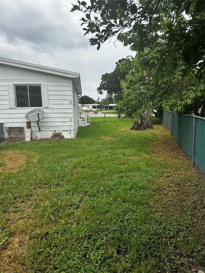 614 Bowden Rd , Clewiston, FL 33440 Photo