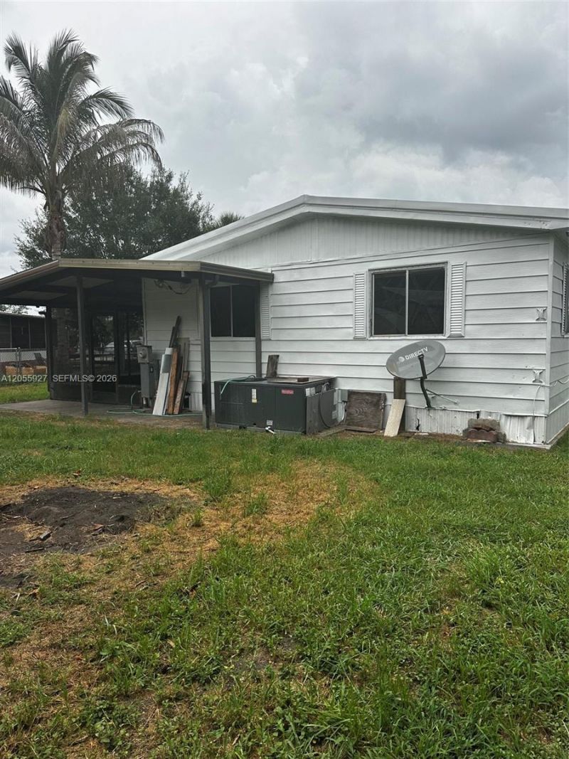 614 Bowden Rd , Clewiston, FL 33440 Photo