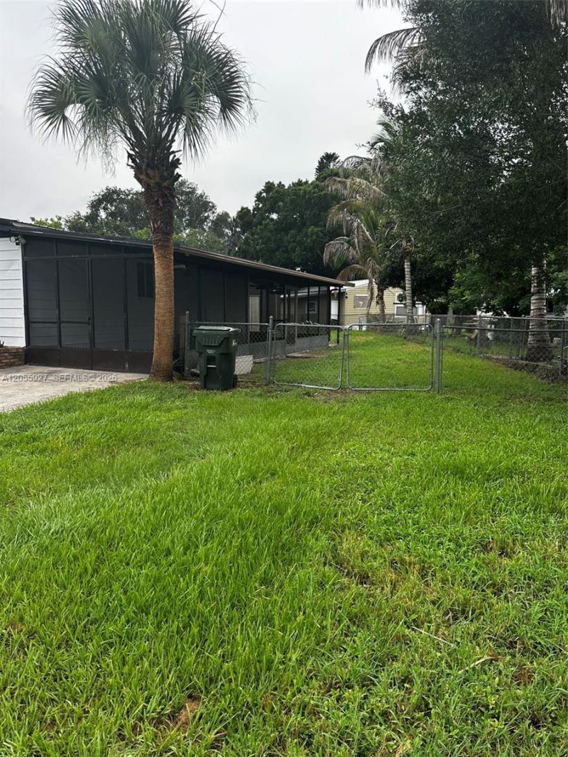 614 Bowden Rd , Clewiston, FL 33440 Photo