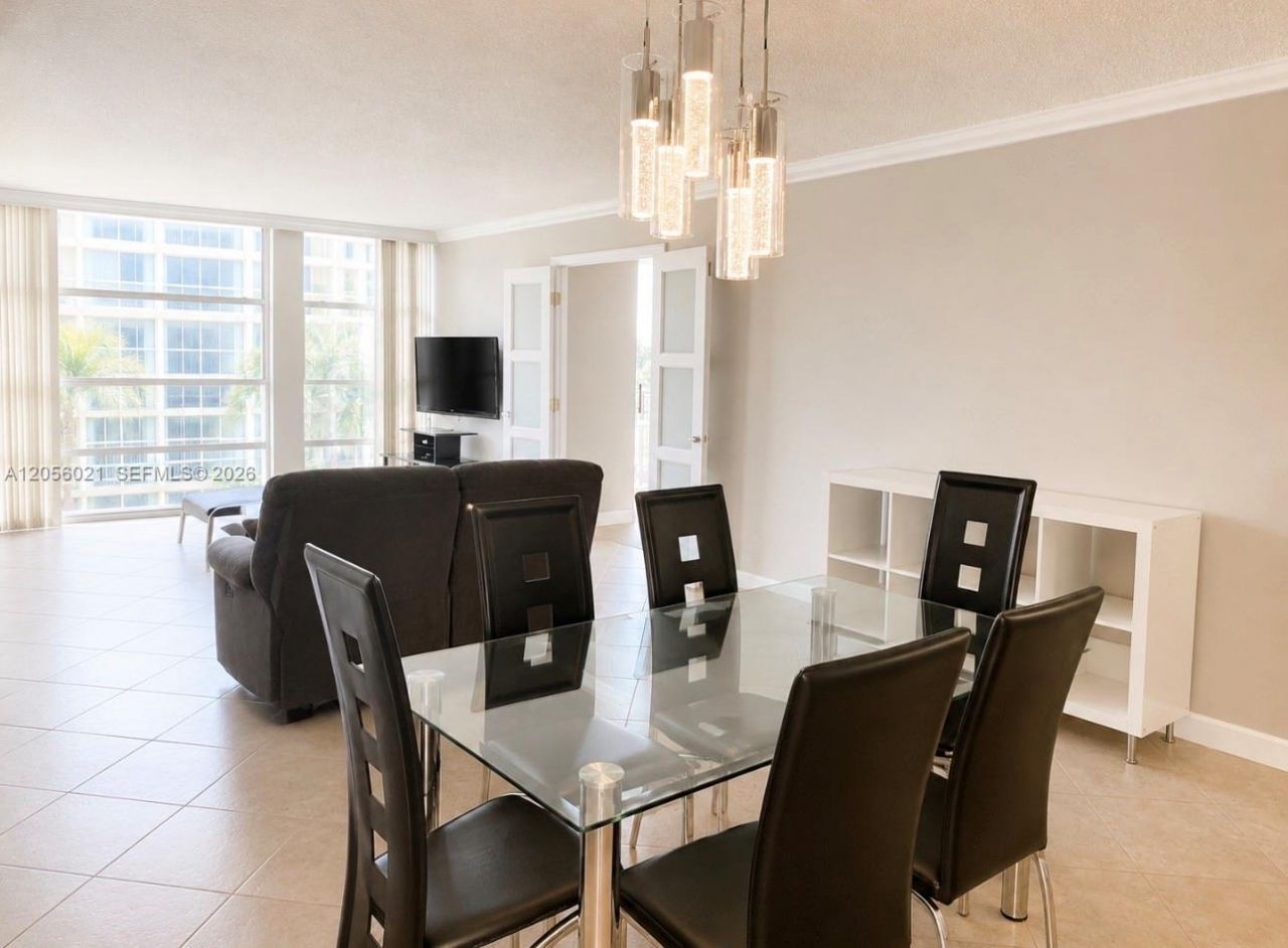 2000 Atlantic Shores Blvd, Unit 316, Hallandale Beach, FL 33009 Photo