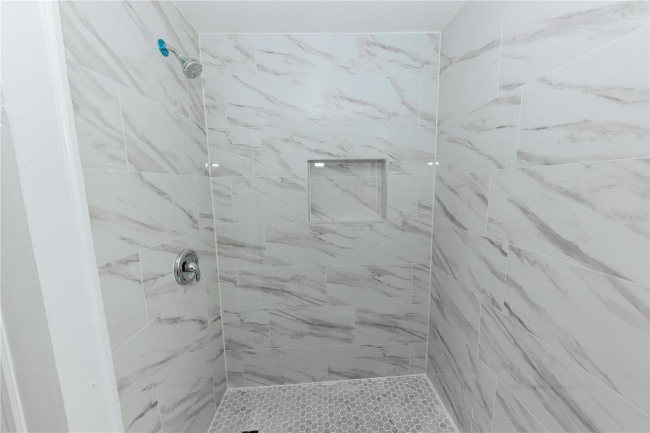 2240 10th Street S, Saint Petersburg, FL 33705 Photo