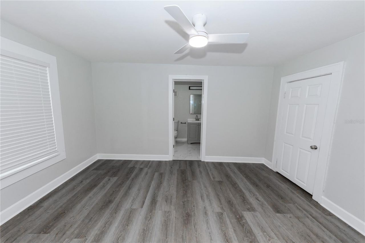 2240 10th Street S, Saint Petersburg, FL 33705 Photo