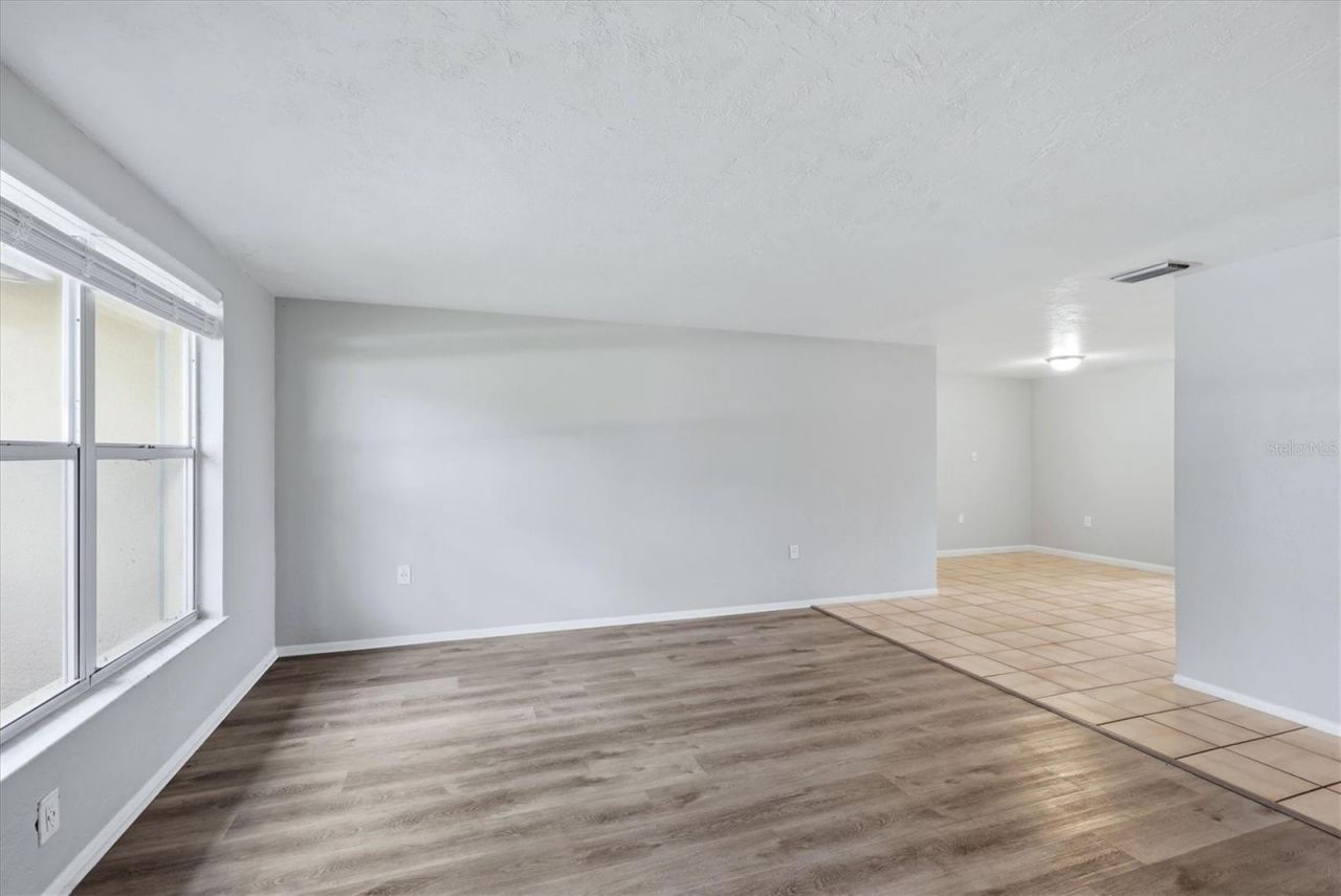 2173 Fiesta Drive, Sarasota, FL 34231 Photo
