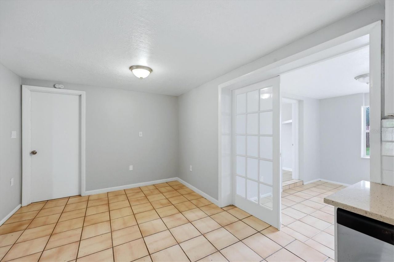 2173 Fiesta Drive, Sarasota, FL 34231 Photo