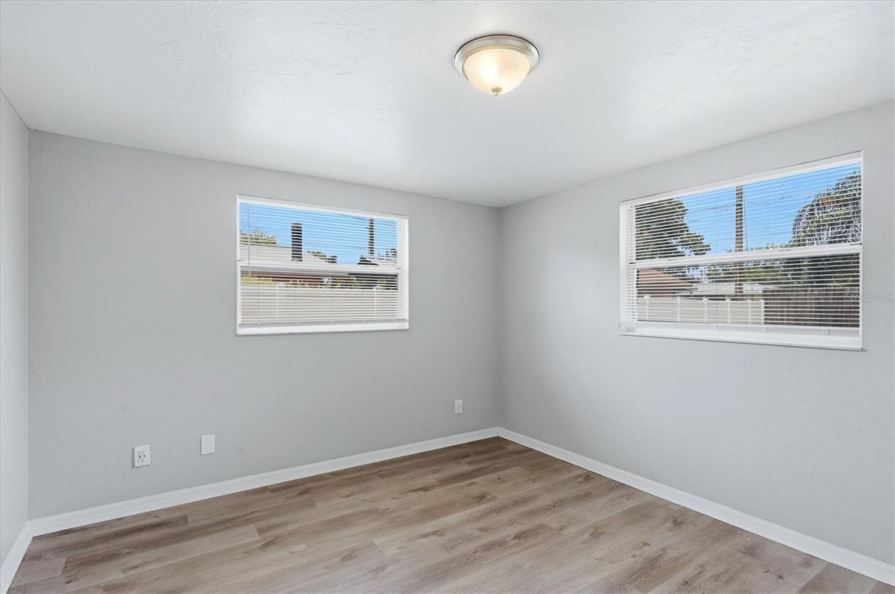 2173 Fiesta Drive, Sarasota, FL 34231 Photo