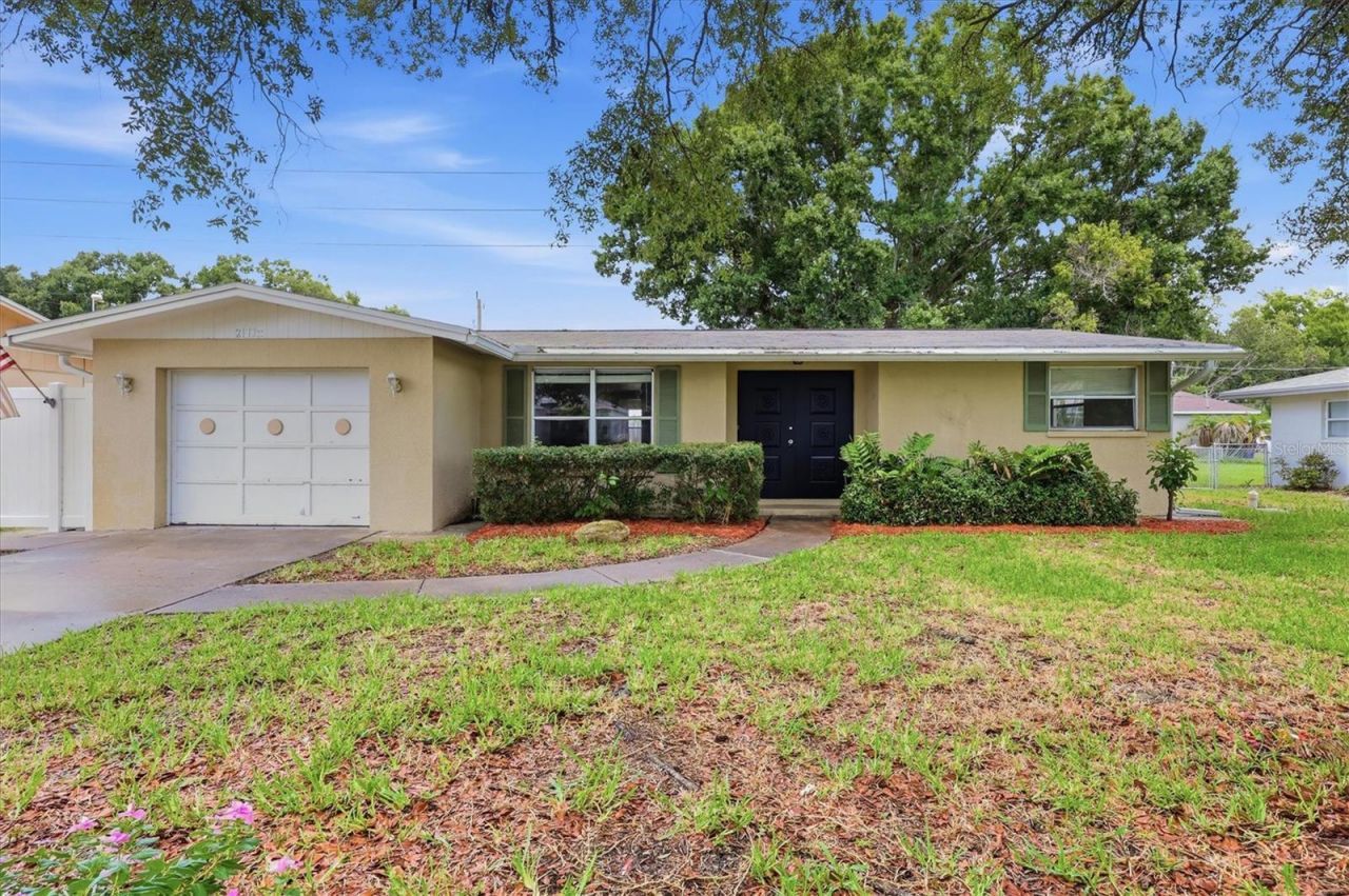 2173 Fiesta Drive, Sarasota, FL 34231 Photo