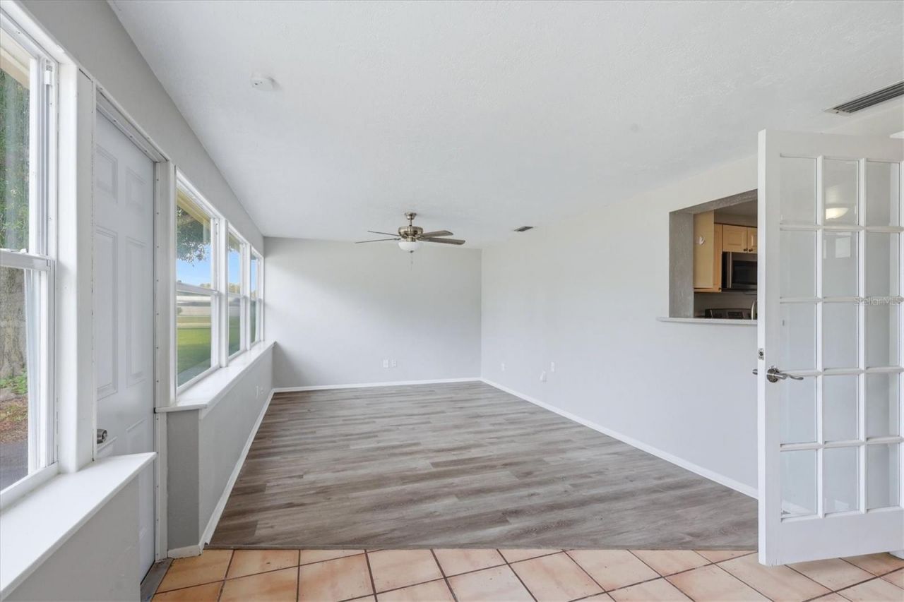 2173 Fiesta Drive, Sarasota, FL 34231 Photo