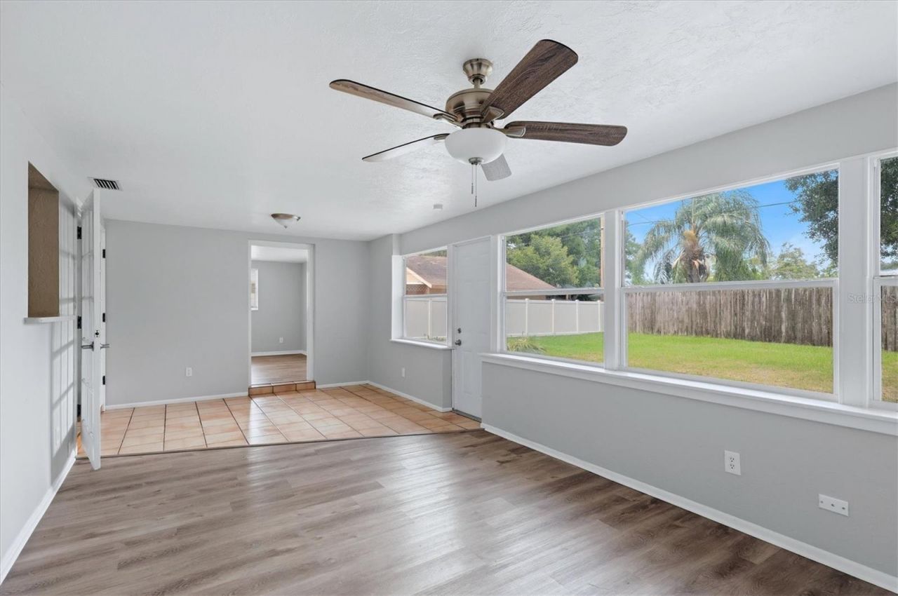 2173 Fiesta Drive, Sarasota, FL 34231 Photo