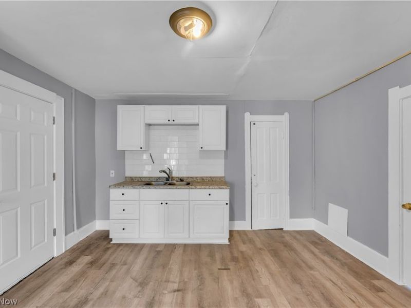5011 Clark Avenue, Unit 2/UP, Cleveland, OH 44102 Photo 12