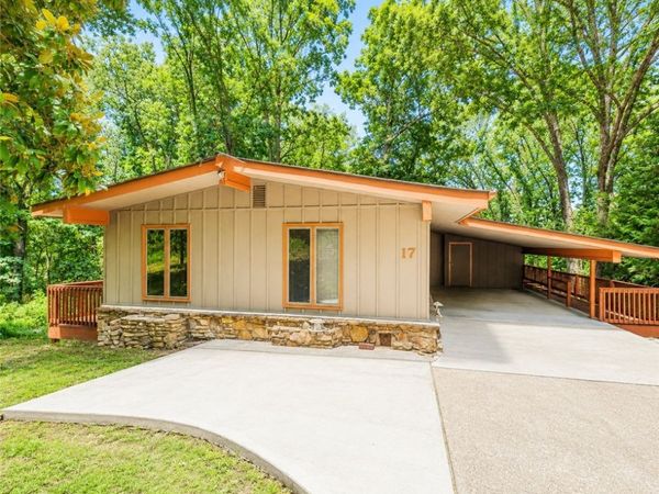 17 Wentworth Drive, Bella Vista, AR 72715