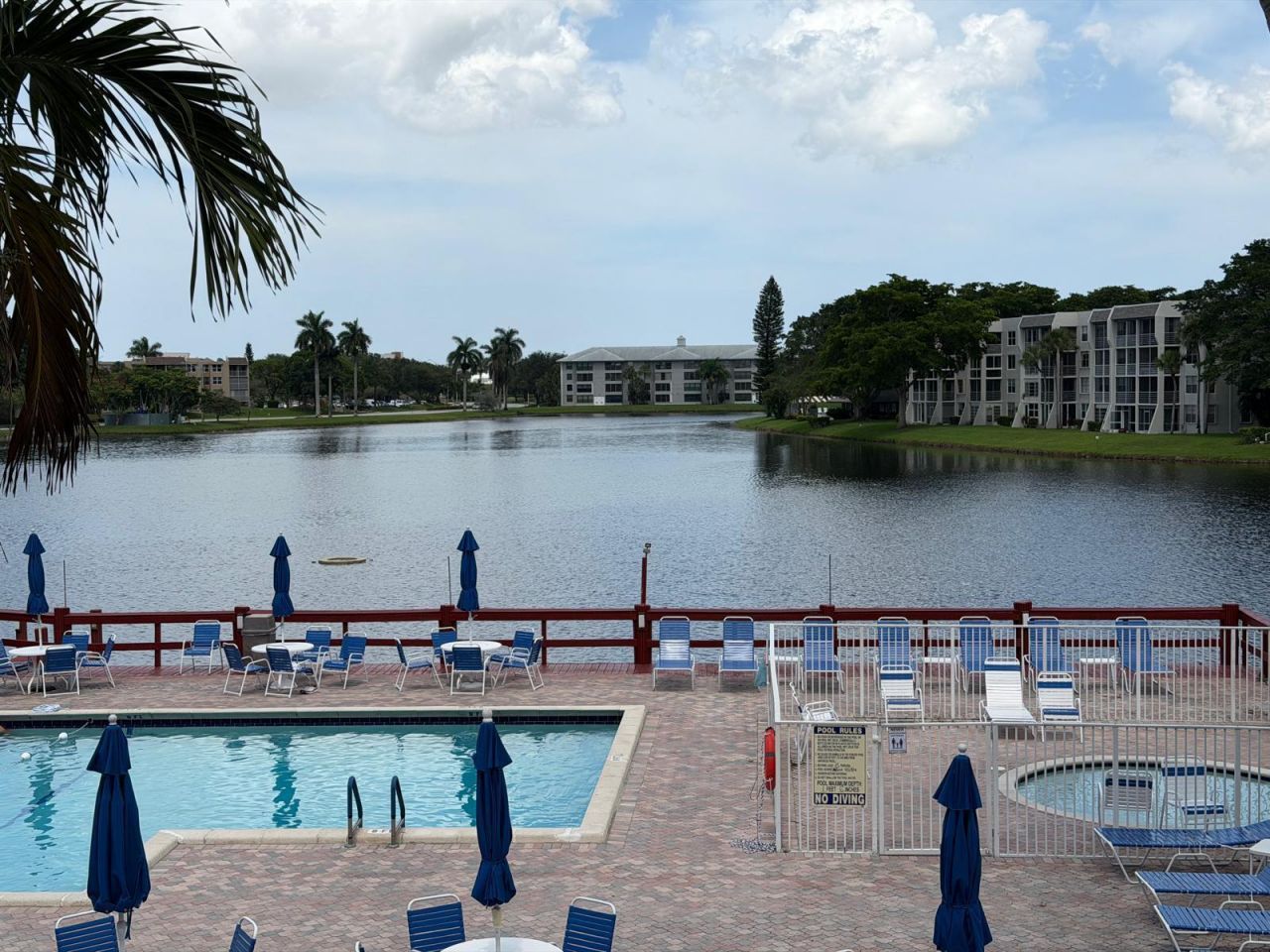9470 Live Oak Place, Unit 404, Davie, FL 33324 Photo