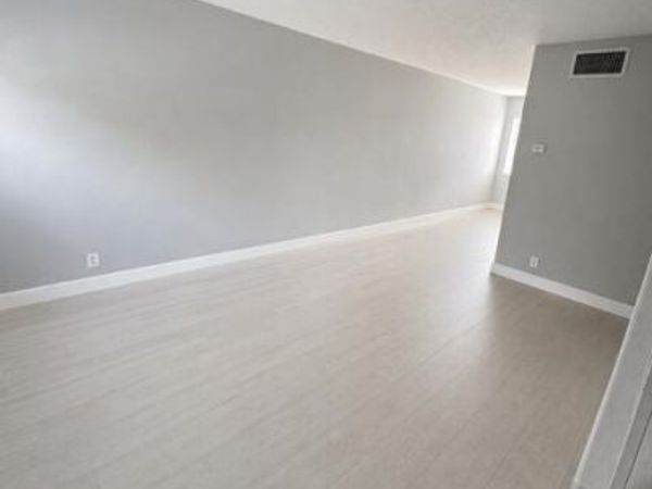 4703 NW 9th Drive NW, Plantation, FL 33317
