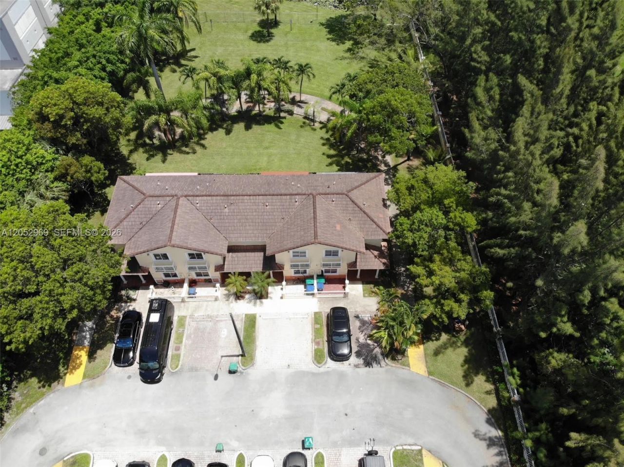 7423 NW 182nd St , Unit 7423, Hialeah, FL 33015 Photo