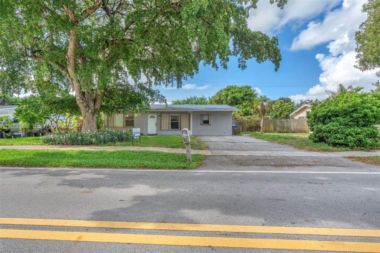 1640 NE 33rd St, Pompano Beach, FL 33064 Photo
