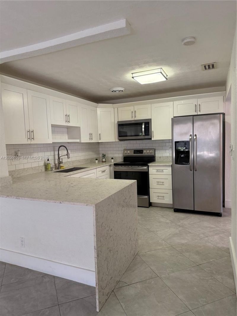 1640 NE 33rd St , Pompano Beach, FL 33064 Photo