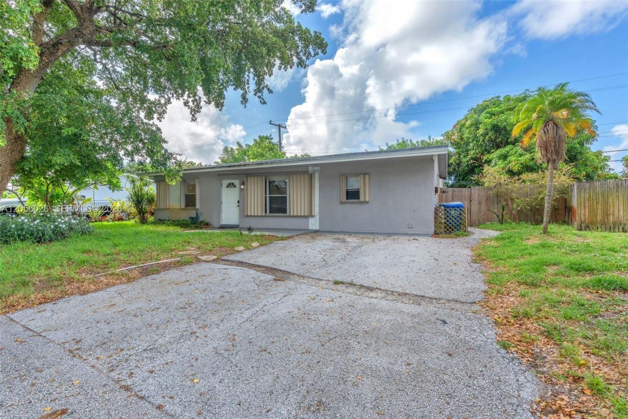 1640 NE 33rd St, Pompano Beach, FL 33064 Photo