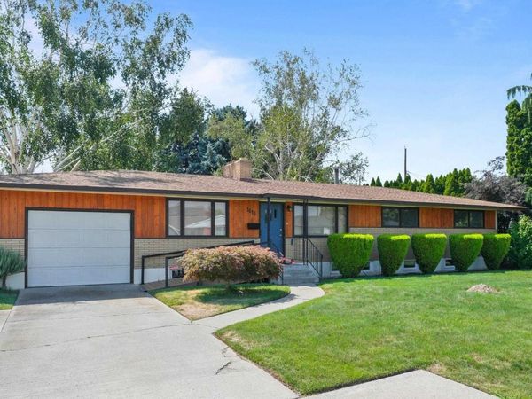 1615 Goethals Drive, Richland, WA 99354