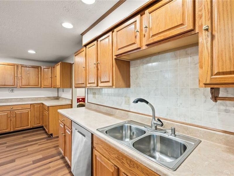 3594 Jonathon Drive, Beavercreek, OH 45434 Photo 17