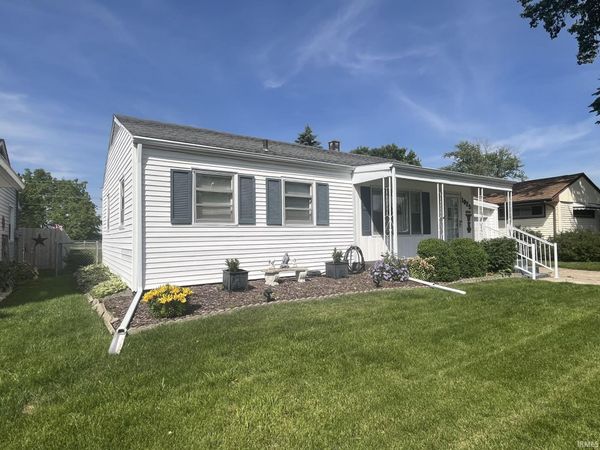 1025 Rosewood Drive, Peru, IN 46970