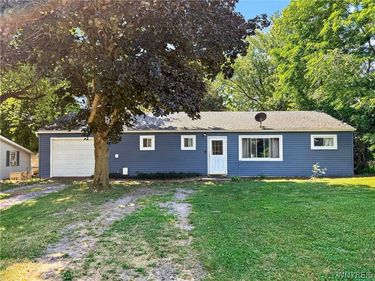 5282 Old Telephone Road , East Bethany, NY 14054