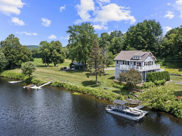 31 & 37 River Cottage Lane, Orford, NH 03777