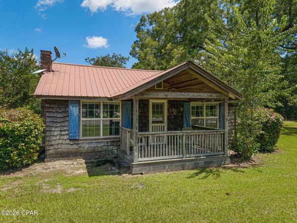 3676 Hwy 173 , Graceville, FL 32440