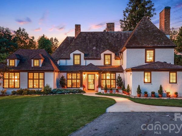 42 Cranford Road, Asheville, NC 28806