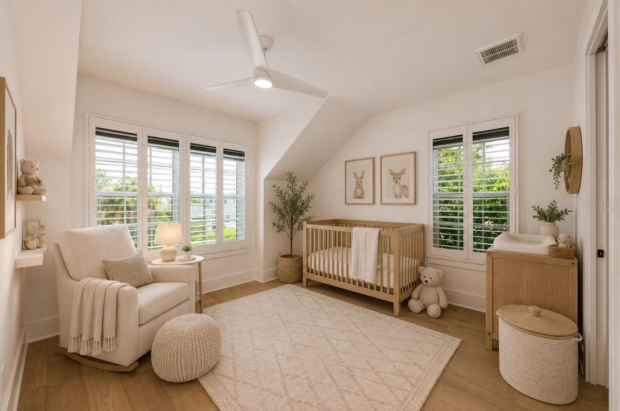 2550 Dartmouth Avenue N, Saint Petersburg, FL 33713 Photo