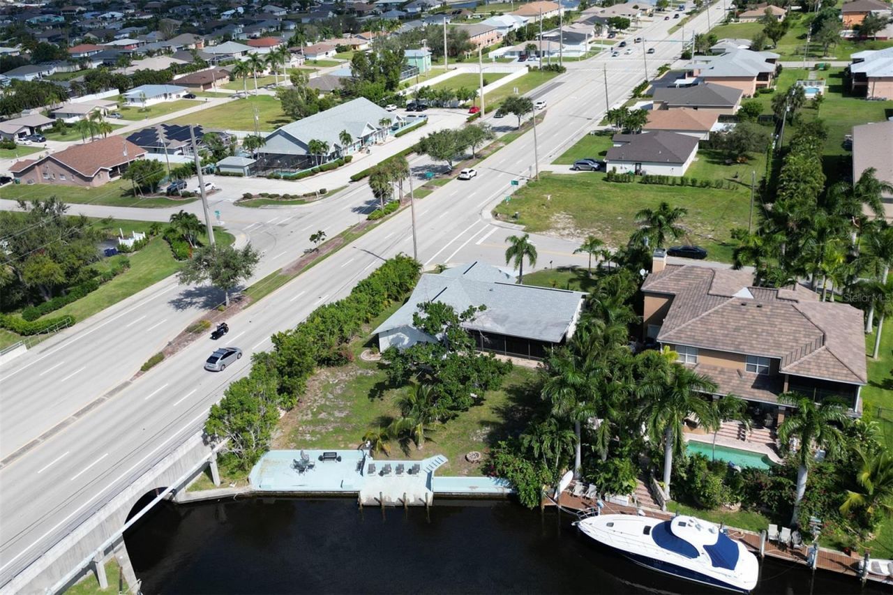 4800 SW 12th Place, Cape Coral, FL 33914 Photo