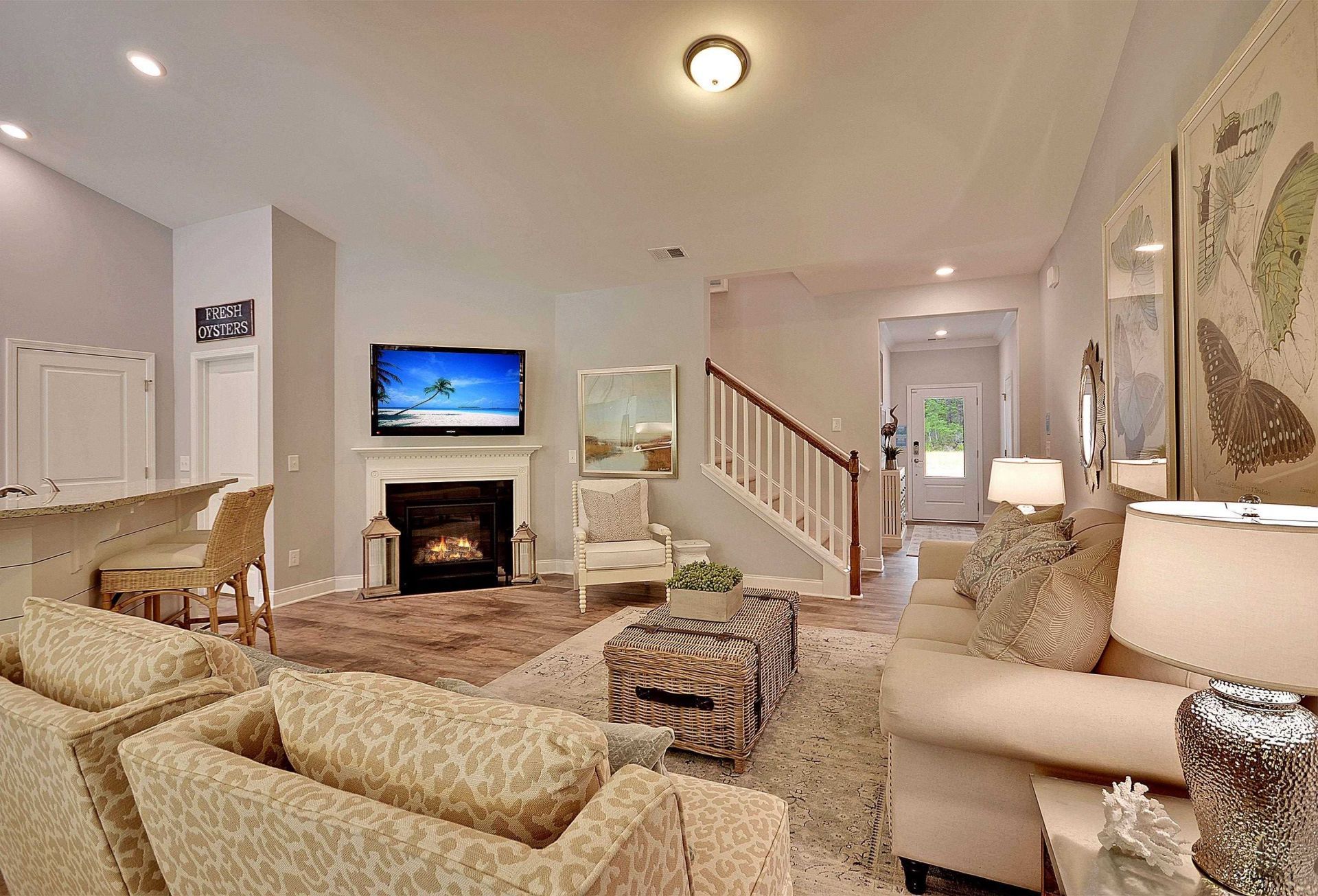 628 Lemon Drop Dr  Photo 3