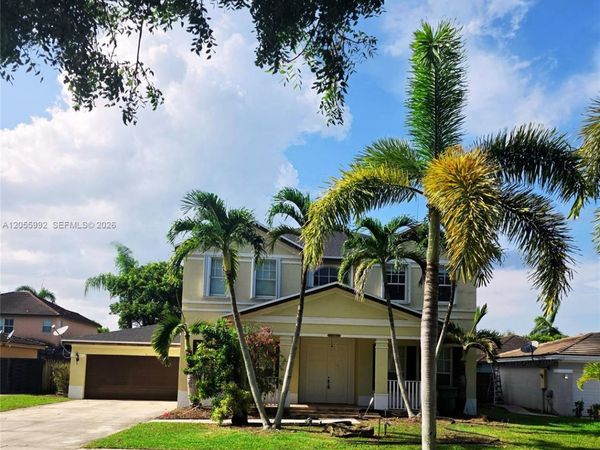 12745 SW 204th Ln, Miami, FL 33177