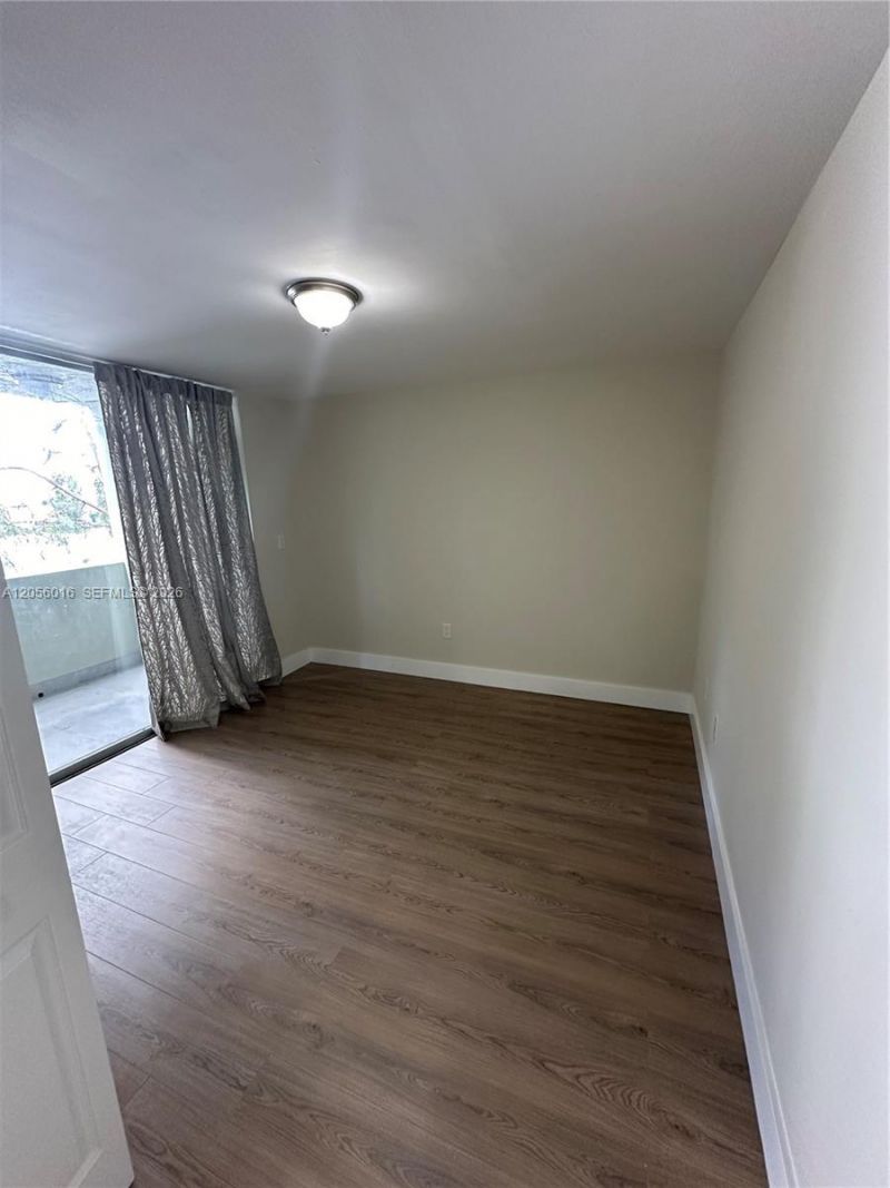 10090 NW 80th Ct , Unit 1421, Hialeah Gardens, FL 33016 Photo