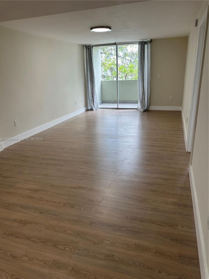 10090 NW 80th Ct , Unit 1421, Hialeah Gardens, FL 33016 Photo