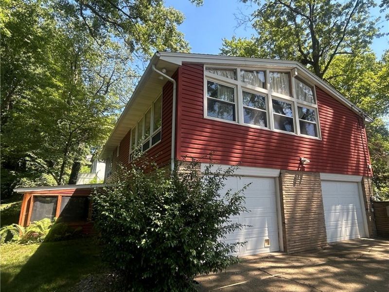 2305 Helena Avenue NW, Massillon, OH 44646 Photo 4