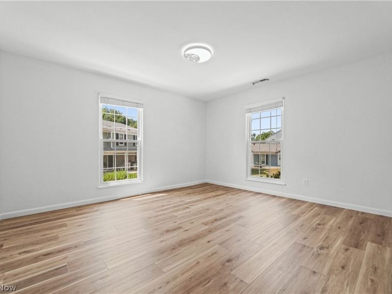 10440 Independence Drive, Unit 20A, North Royalton, OH 44133 Photo 12