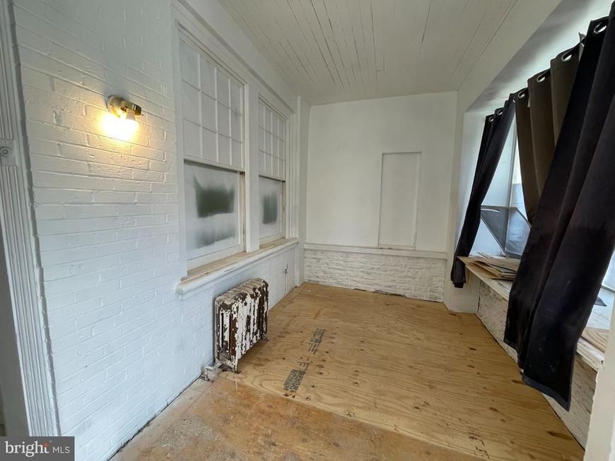 4936 N 9th Street, Philadelphia, PA 19141 Main Photo