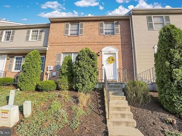 1019 FREDRICK BOULEVARD, READING, PA 19605