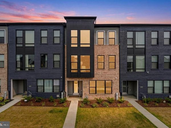 16007 HYDE PARK PLACE, BOWIE, MD 20716