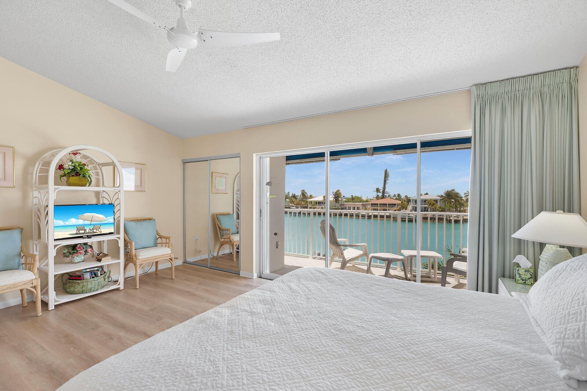 95 Coco Plum Drive, Unit 2D, Marathon, FL 33050 Photo