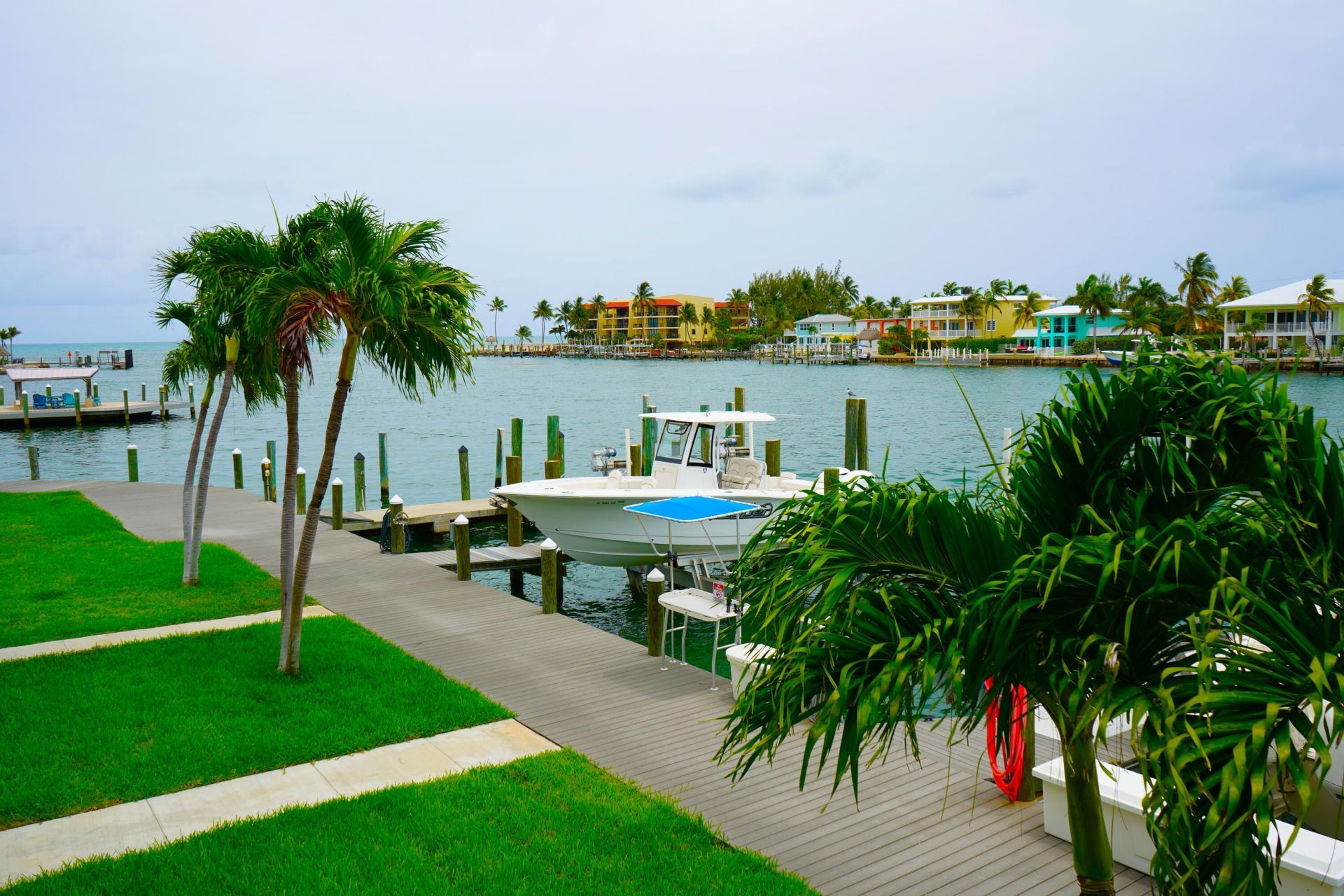 95 Coco Plum Drive, Unit 2D, Marathon, FL 33050 Photo