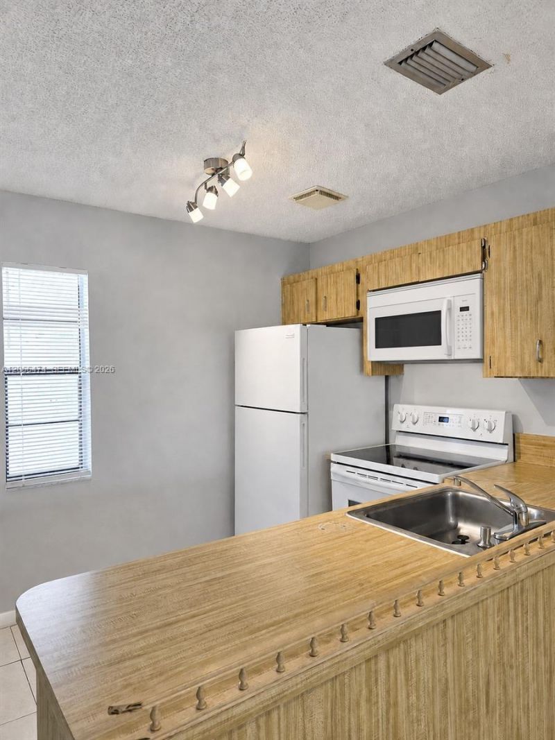 10355 NW 35th St, Unit 10355, Coral Springs, FL 33065 Photo