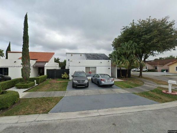 6227 SW 132nd Pl, Miami, FL 33183
