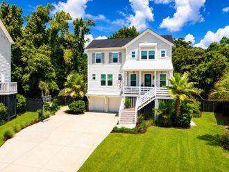3596 Tidal Flat Circle Mount Pleasant, SC 29466