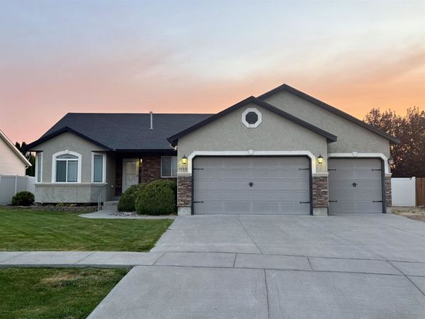 4909 Sabrina Dr, Chubbuck, ID 83202